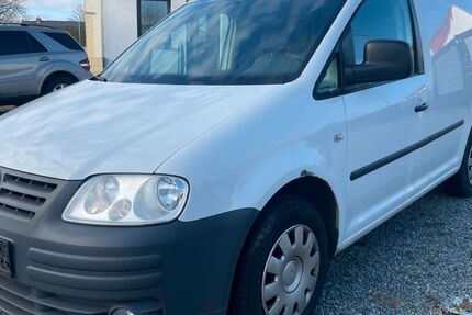 VW Caddy 233.474 km 2.975 &euro; Stäbelow 18198
