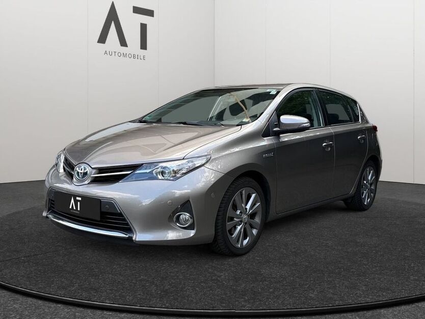 Auris