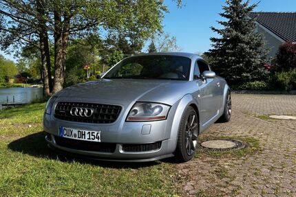 Audi TT 257.000 km 8.000 € Geestland 27607