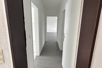 Wohnung Lohfelden - 3 Zimmer, 75 m&sup2;, 780&euro; | Angebot:25590694