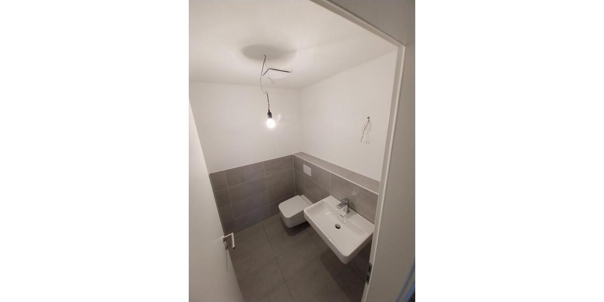 Erdgeschoßwohnung Bestensee - 4 Zimmer, 100 m&sup2;, 1.550&euro; | Angebot:25498400