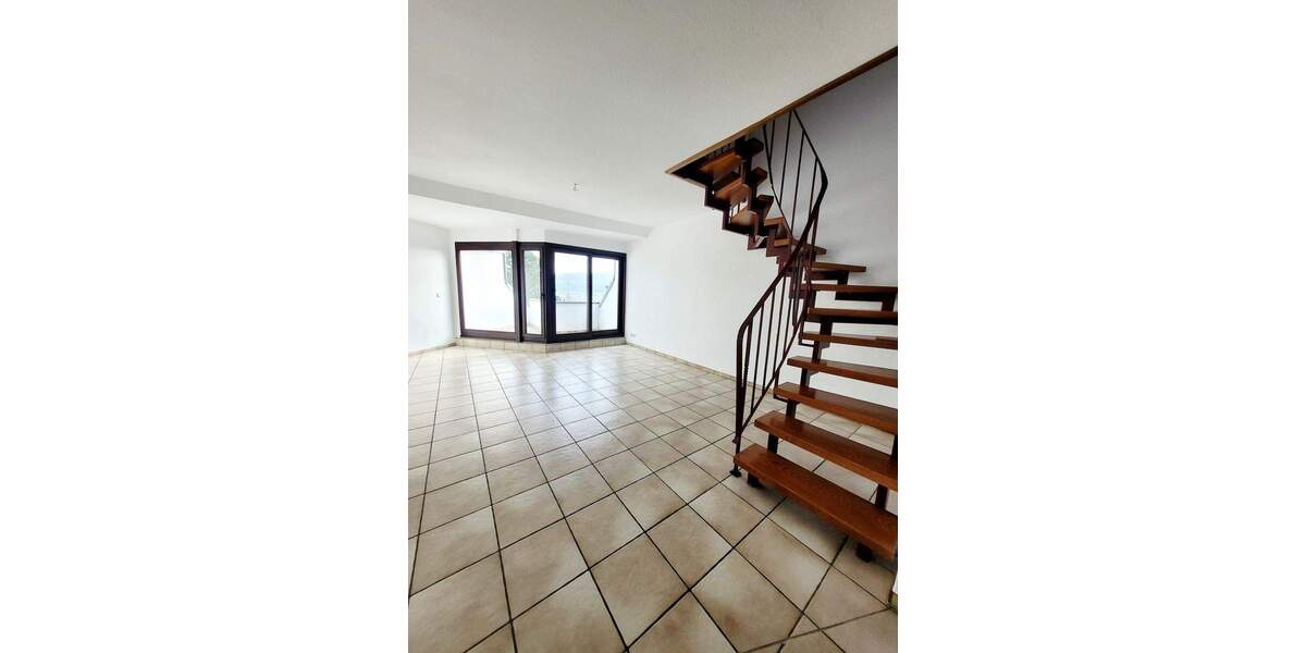 ***Die Gelegenheit*** Tolle Eigentumswohnung mit traumhaftem Ausblick in Koblenz-Karthause*** 4 zimmer