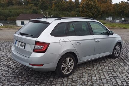 Skoda Fabia 39.000 km 14.400 € Emmingen-Liptingen 78576