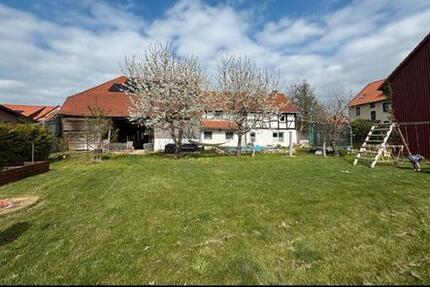 Bauernhaus mit großem Grundstück und großer Scheune 5 zimmer