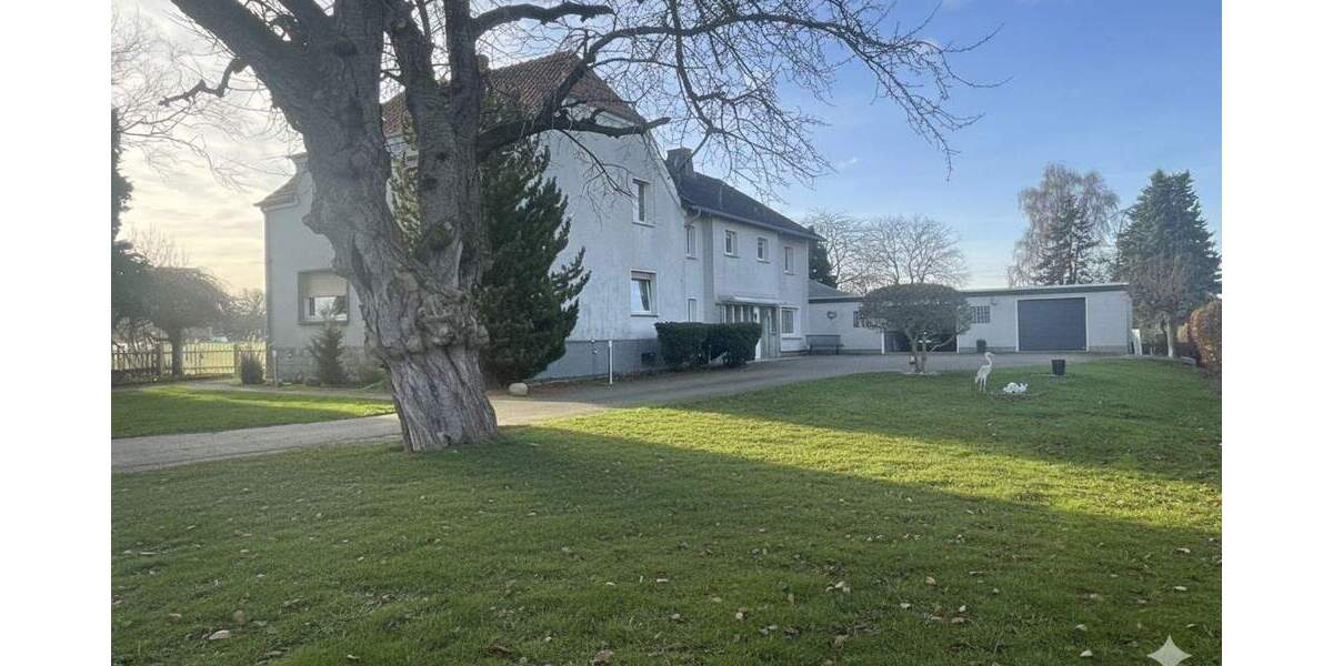 Einfamilienhaus Erwitte Völlinghausen - 9 Zimmer, 280 m&sup2;, 375.000&euro; | Angebot:24858586