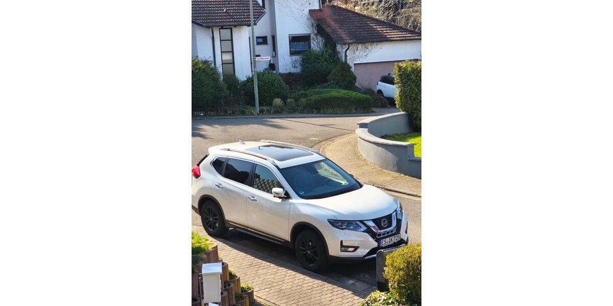 Nissan X-Trail 72.000 km 16.999 &euro; Bruchmühlbach-Miesau 66892