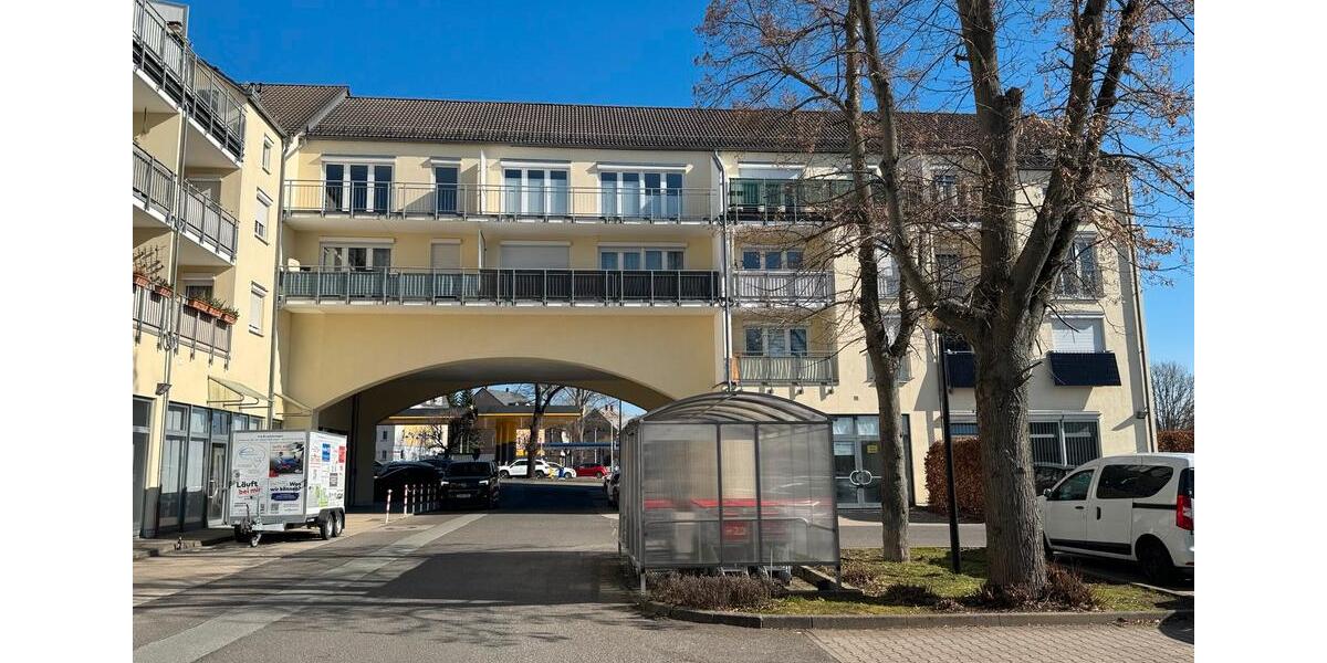 Etagenwohnung Limbach-Oberfrohna Oberfrohna - 3 Zimmer, 80 m&sup2;, 94.000&euro; | Angebot:26402719
