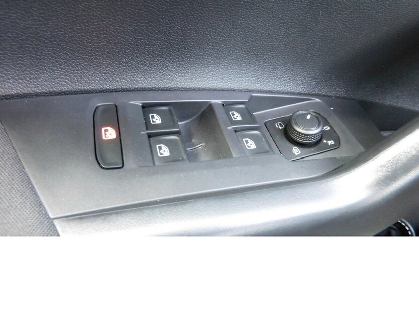 VW Polo 1.0 Life MPI BMT 4Trg Klima Navi LED 11.400 km 15.990 € Vordorf 38533