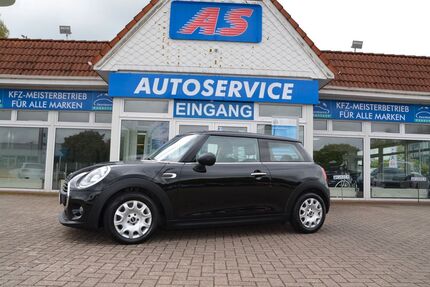Mini One First 133.800 km 7.990 &euro; Cuxhaven 27474