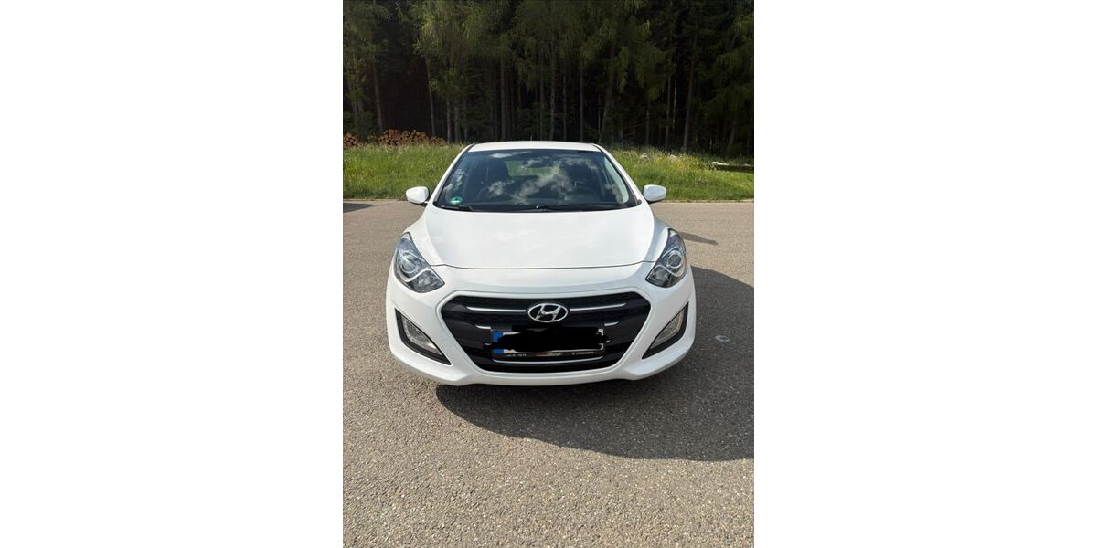 Hyundai i30 118.000 km 7.000 &euro; Gosheim 78559