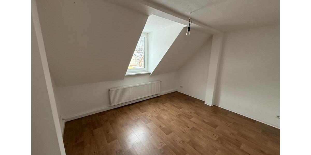 Dachgeschoßwohnung Sitzendorf - 2 Zimmer, 54 m&sup2;, 350&euro; | Angebot:25992453