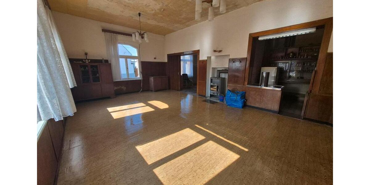 Großes Zweifamilienhaus zimmer