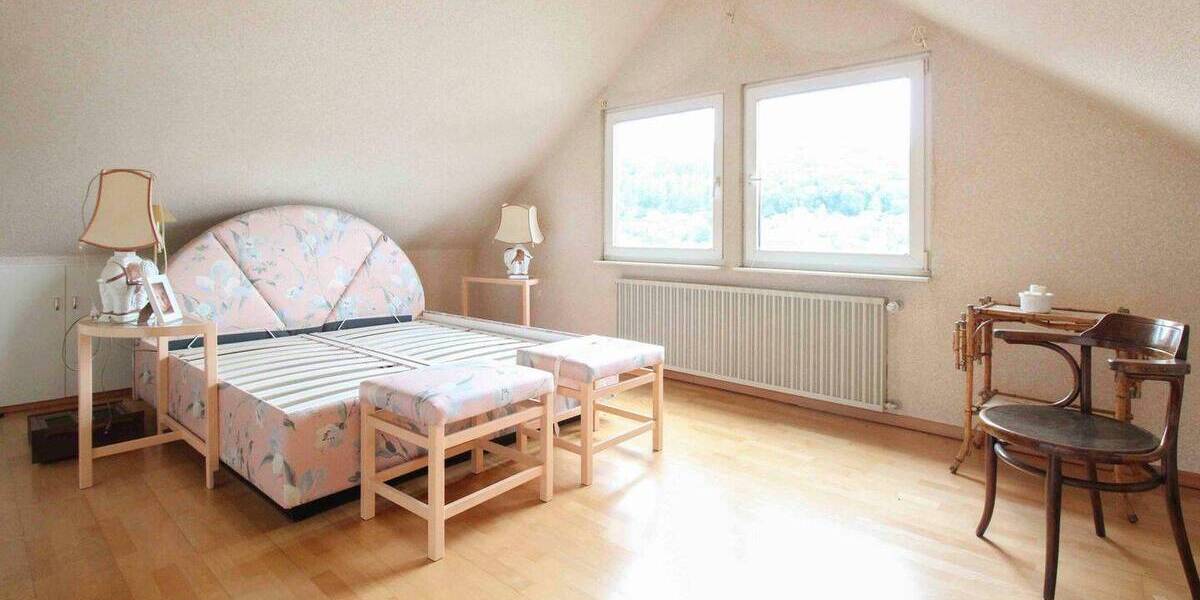 Einfamilienhaus Eppstein Ehlhalten - 6 Zimmer, 218 m&sup2;, 479.000&euro; | Angebot:26259289