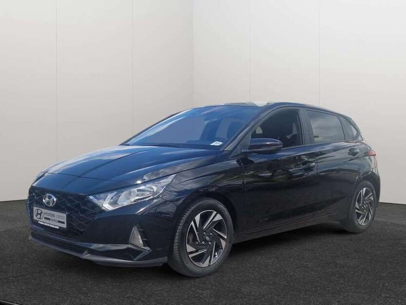 i20
