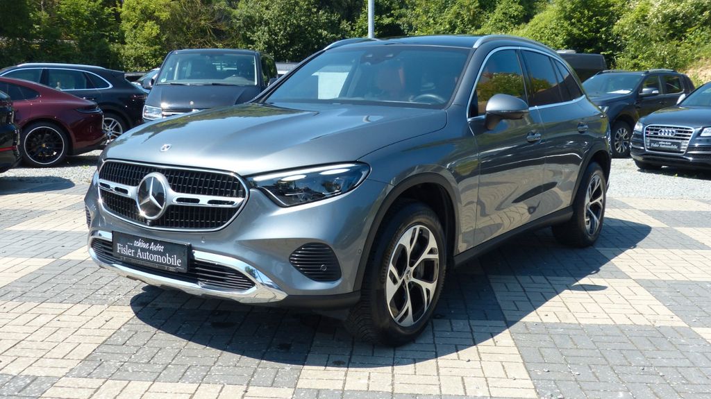 Mercedes-Benz GLC 300 93.323 km 42.990 &euro; Neustadt i.H. 23730