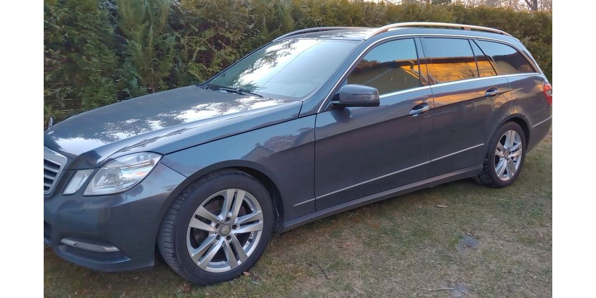 Mercedes-Benz E 220 265.000 km 6.999 &euro; Petershagen bei Berlin 15370