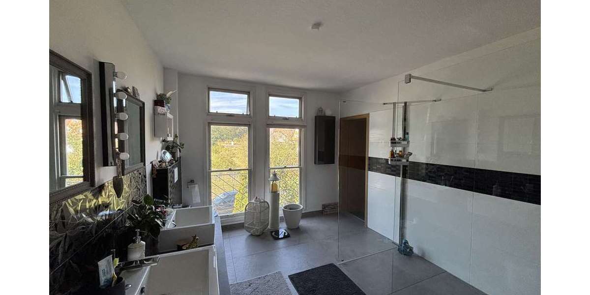 Ein Platz zum Ankommen – großzügige Doppelhaushälfte mit Traumgarten 5 zimmer