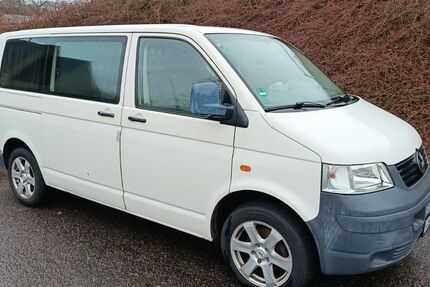 VW T5 Transporter 422.000 km 3.100 &euro; Langenbach 66909