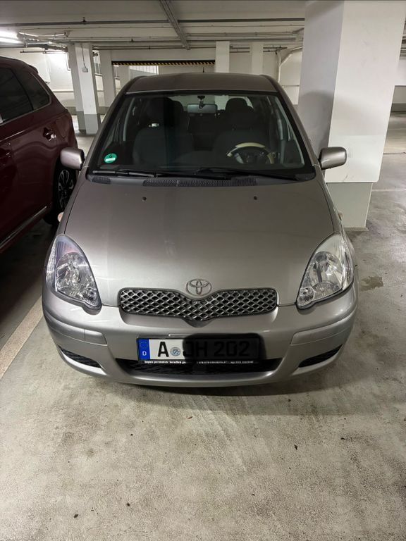 Toyota Yaris 34.878 km 3.900 € Augsburg 86165