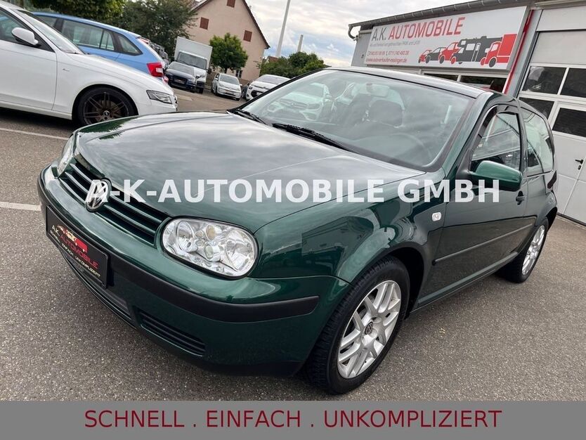 VW Golf 138.565 km 2.799 € Deizisau 73779