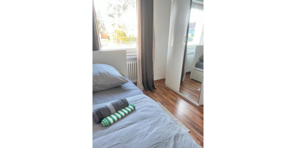 Erdgeschoßwohnung Troisdorf Bergheim - 3 Zimmer, 80 m&sup2;, 2.100&euro; | Angebot:26001872