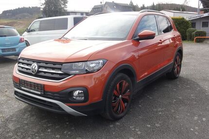 VW T-Cross 40.780 km 16.850 &euro; Fränkisch-Crumbach 64407