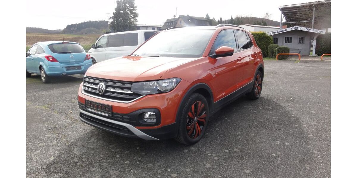 VW T-Cross 40.780 km 16.850 &euro; Fränkisch-Crumbach 64407