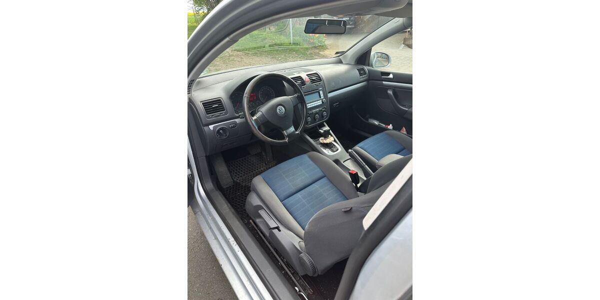 VW Golf 157.000 km 1.000 &euro; Limburg an der Lahn 65552