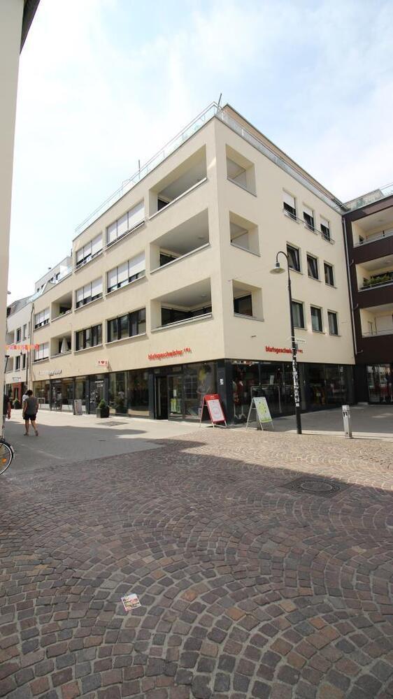 Moderne hochwertig ausgestattete Wohnung unmittelbar an der Fußgängerzone