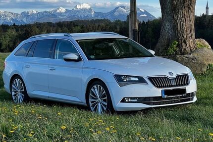 Skoda Superb 197.000 km 15.000 &euro; Kolbermoor 83059