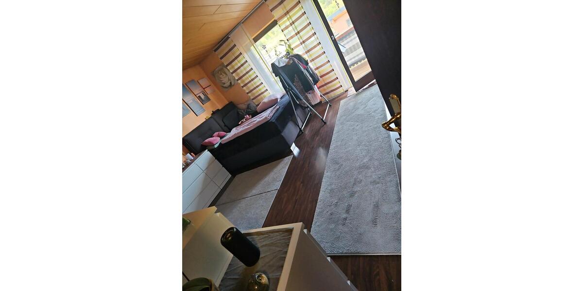 Doppelhaushälfte Bad Kissingen - 7 Zimmer, 174 m&sup2;, 1.500&euro; | Angebot:26331658