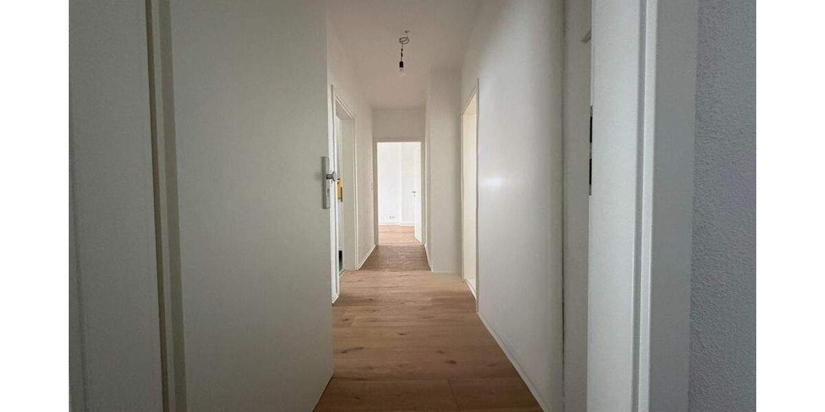 Etagenwohnung Hof Innenstadt - 4 Zimmer, 84 m&sup2;, 150.000&euro; | Angebot:26930498