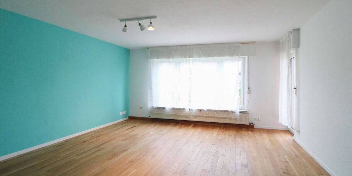 Reihenmittelhaus Stuttgart Steckfeld - 9 Zimmer, 208 m&sup2;, 765.000&euro; | Angebot:26881395