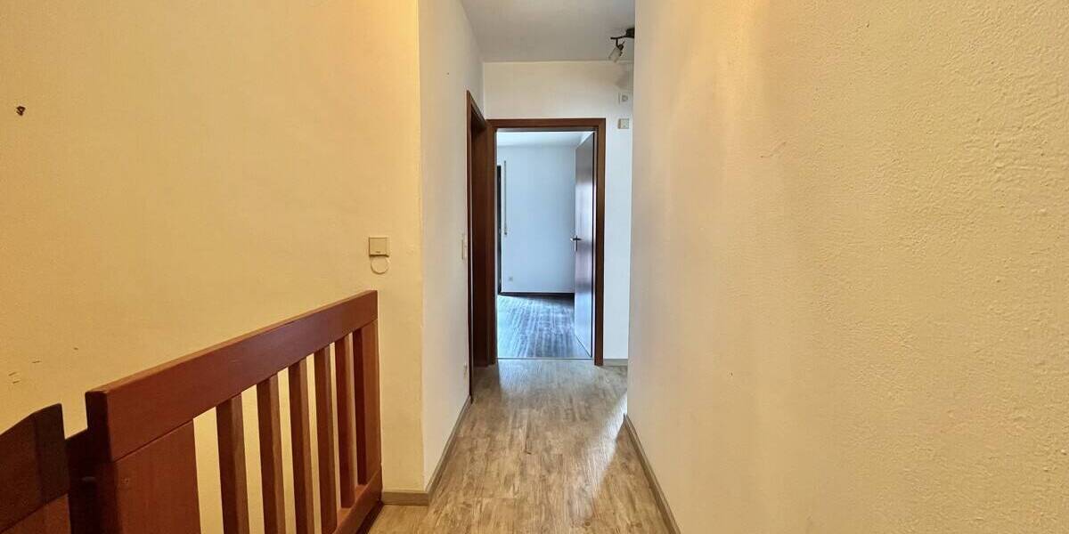 Reihenendhaus Schwandorf - 4 Zimmer, 106 m&sup2;, 279.000&euro; | Angebot:25929306