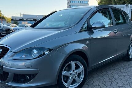 Seat Altea 69.000 km 6.950 &euro; Frankfurt am Main 65933
