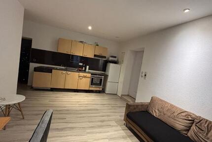 Haus Landau an der Isar - 14 Zimmer, 380 m&sup2;, 740.000&euro; | Angebot:26091158