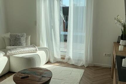 Haus Kiel Gaarden-Ost - 2 Zimmer, 77 m&sup2;, 1.254&euro; | Angebot:26305570