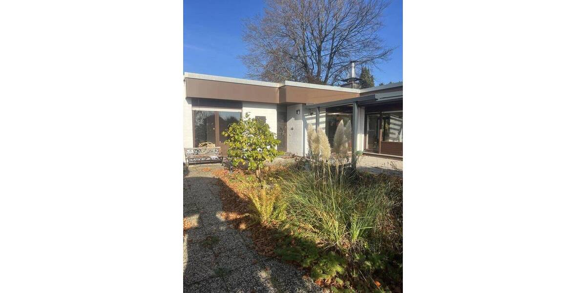 Traum-Bungalow mit Terasse und Einliegerwohnung 4 zimmer