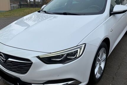 Opel Insignia 155.100 km 10.950 &euro; Trappenkamp 24610