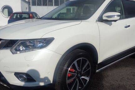 Nissan X-Trail 140.000 km 11.995 € Tauberbischofsheim 97941