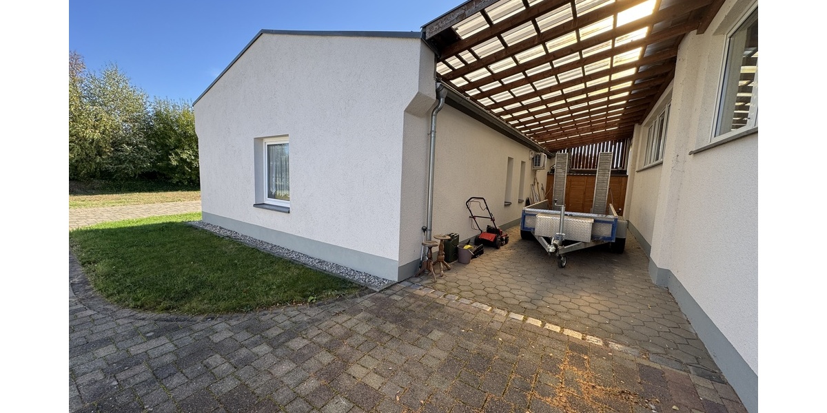 Haus zur Miete mit Einbauküche, Möbel, Wintergarten, Terrasse! Garten! Carport! - Bungalow Gera Alt-Bieblach | Angebot:27718786