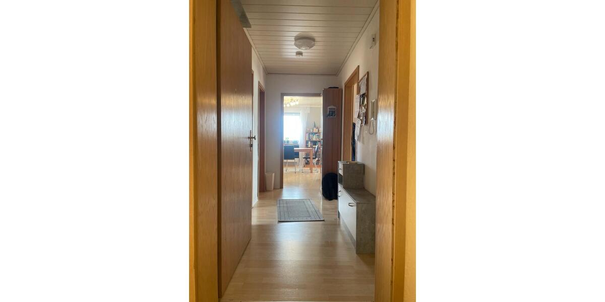 Dachgeschoßwohnung Bretzenheim - 2 Zimmer, 67 m&sup2;, 155.000&euro; | Angebot:27108683