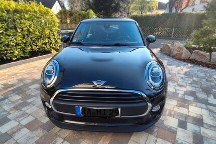 Mini ONE 76.000 km 12.699 &euro; Gernsbach 76593