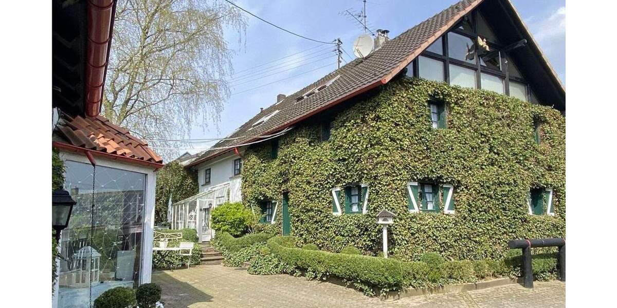 Bauernhaus, Landhaus Much Wellerscheid - 9 Zimmer, 222 m&sup2;, 517.000&euro; | Angebot:25406885