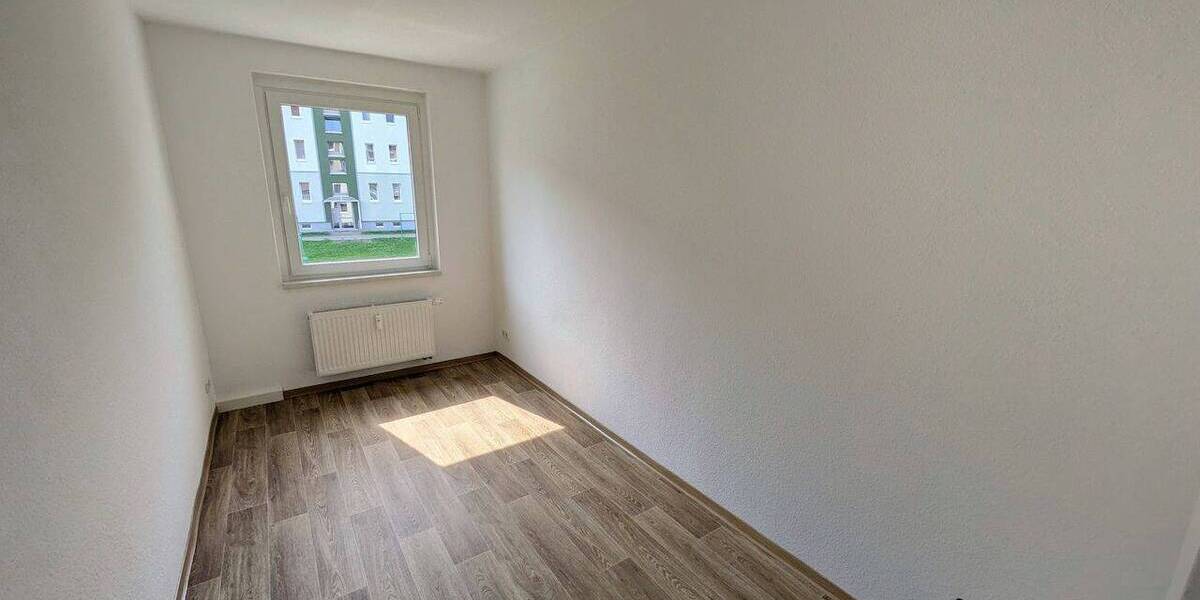 Etagenwohnung Limbach-Oberfrohna Oberfrohna - 3 Zimmer, 60 m&sup2;, 408&euro; | Angebot:26868295