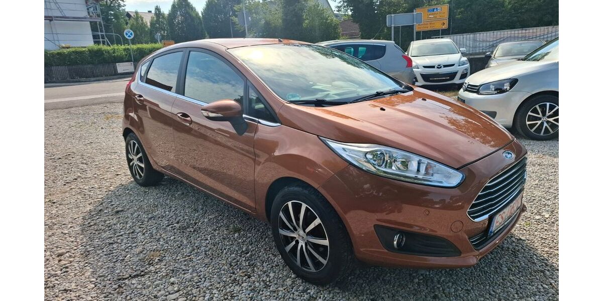 Ford Fiesta 136.000 km 4.980 &euro; Dietersheim (Bei Eching) 85386