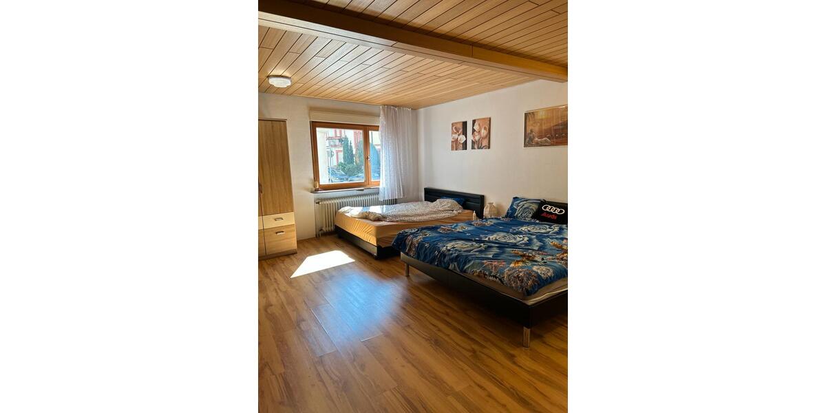 Einfamilienhaus Gaggenau - 8.5 Zimmer, 233 m&sup2;, 510.000&euro; | Angebot:26961266