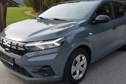 Dacia Sandero 30.865 km 13.900 &euro; Grafenau 94481