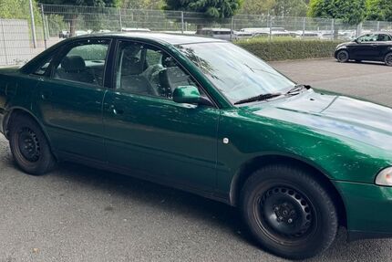 Audi A4 82.000 km 3.900 &euro; Neuenkirchen 48485