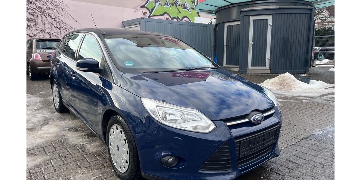 Ford Focus 187.000 km 4.900 &euro; Magdeburg 39112